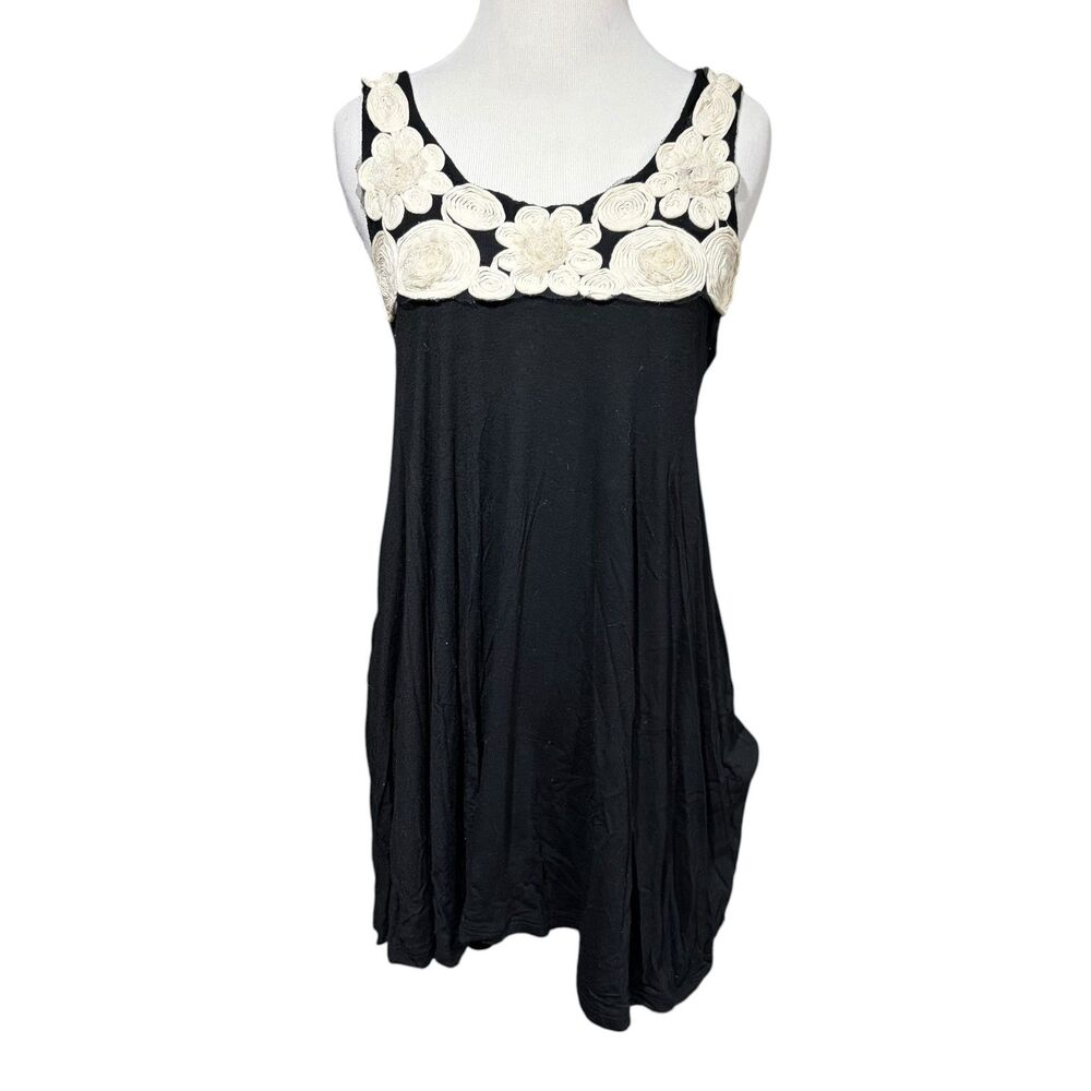 Twentyone Black Floral Embellished Mini Dress M Sleeveless USA Boho Eclectic
